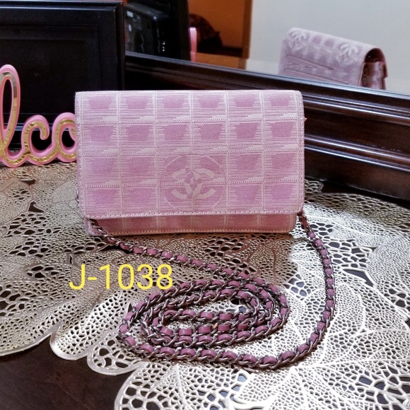 CHANEL Handbags - 💗SOLD💗Auth Chanel Travel Line Chain Wallet